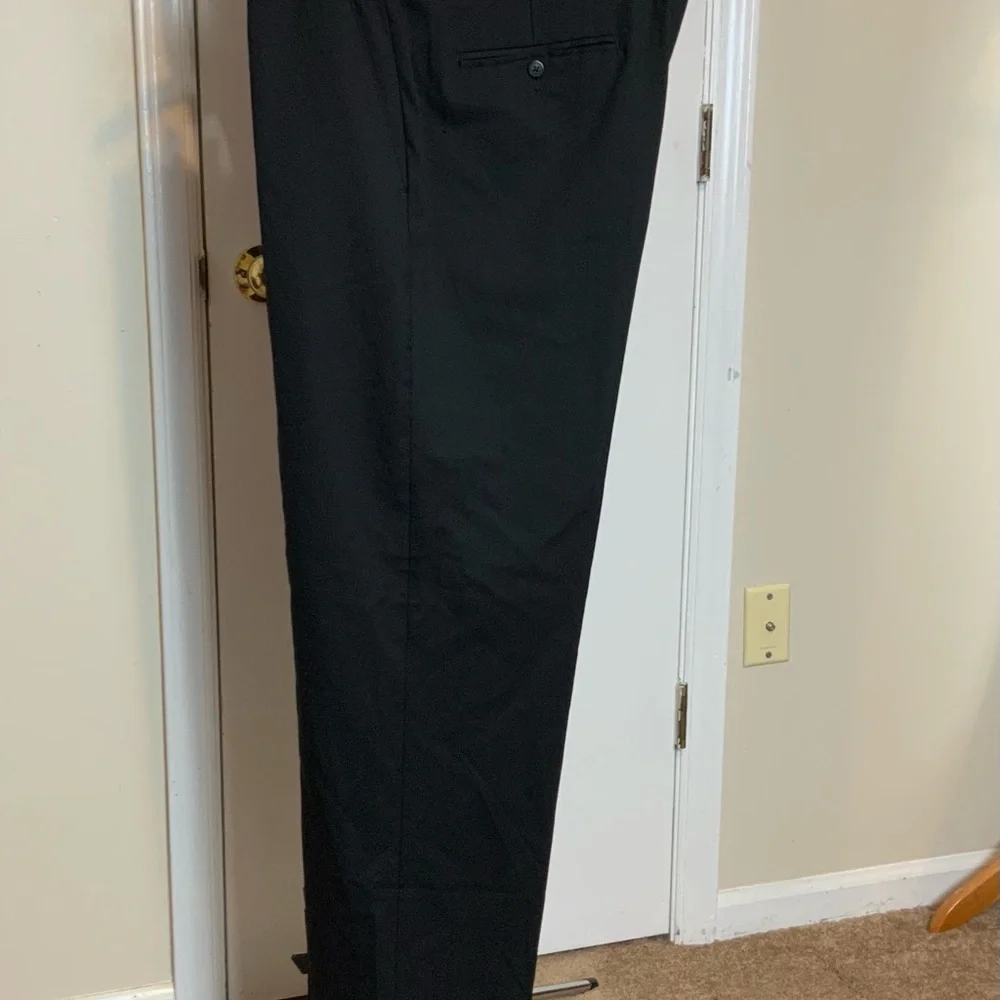 NWT Men’s Merona Wool Premium Classic Relax Fit Black Dress  Pants 40X32